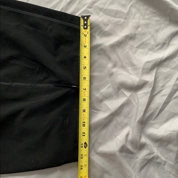 Authentic PRADA Skirt with Leather Lining - Picture 8 of 9
